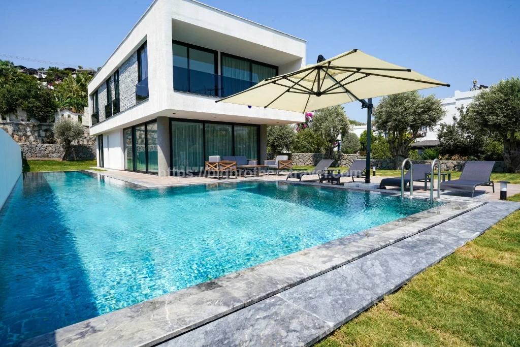 Villa Aryas